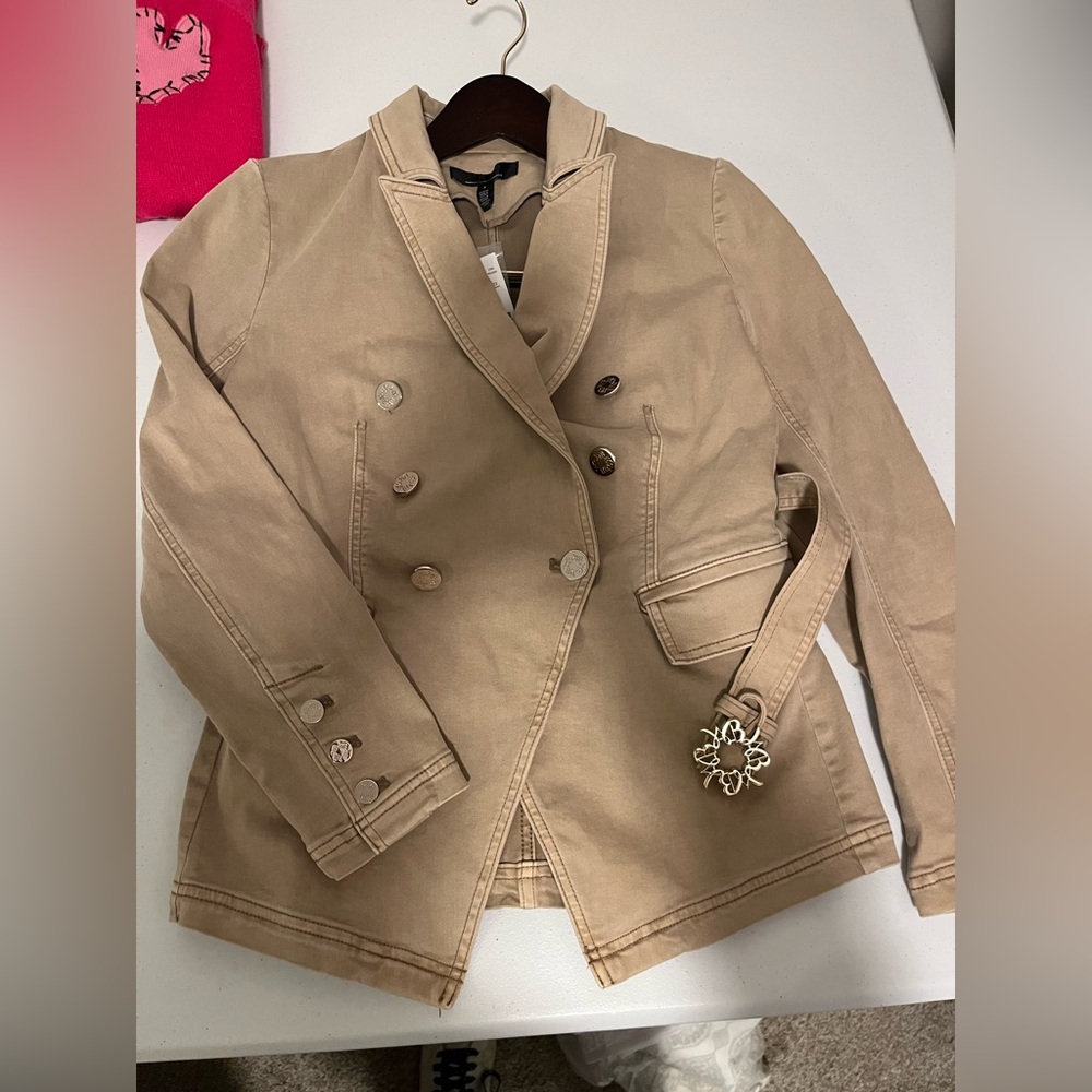 White House Black Market sandstone double breasted belted jean blazer